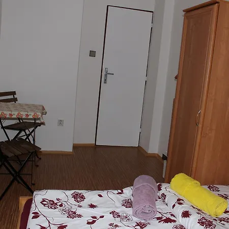 Πανσιόν Penzion S Vinnym Sklepem *