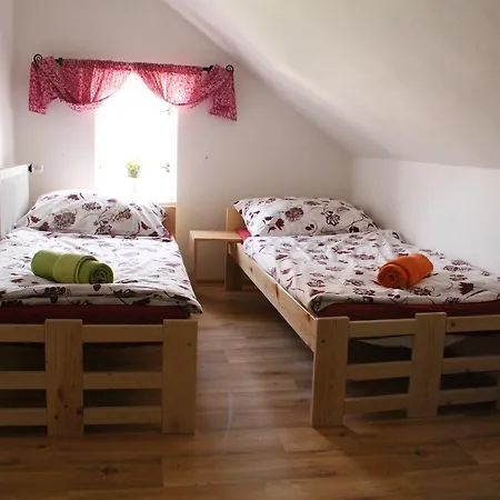 Penzion S Vinnym Sklepem *