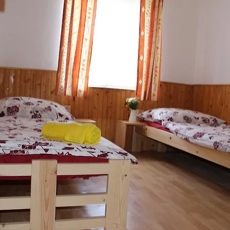 Penzion S Vinnym Sklepem * Bulhary